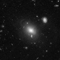 Gusci di stelle intorno a un quasar
