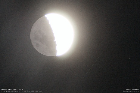 flare solare vicino alla Luna