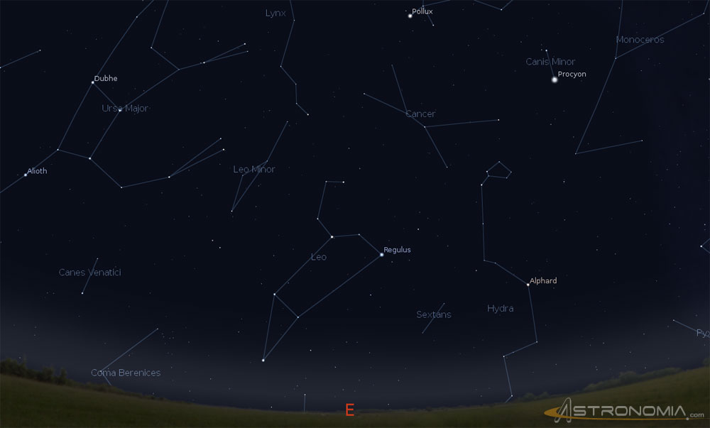 Какие звезды весной. Созвездие Льва на карте звездного неба. Астеризм серп Созвездие Льва. Радиант метеорного потока Леониды. Звездное небо над Новосибирском.