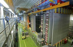 L'apparato per l'osservazione dei neutrini tau L'apparato per l'osservazione dei neutrini tau
