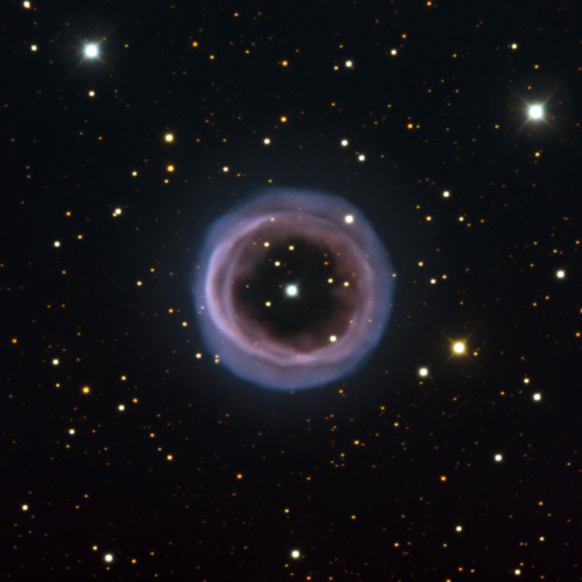 la Fine Ring Nebula