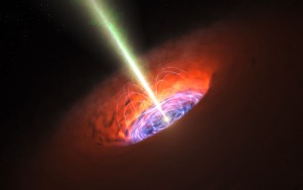 Questa rappresentazione artistica mostra i dintorni di un buco nero supermassiccio, tipico di quelli che si trovano al centro di molte galassie. Il buco nero stesso è circondato da un disco di accrescimento molto brillante di materiale caldissimo in caduta e, più in là, da un toro di polvere. Si vedono spesso anche due getti di materiale ad altissima velocità, eiettati ai poli del buco nero, che si possono estendere per distanze enormi nello spazio. Crediti: ESO/L. Calçada