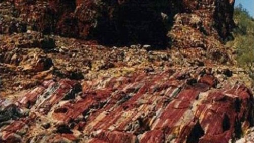 Il sito di Marble Bar, da cui provengono i campioni oggetto dello studio dell’Australian National University (ANU) pubblicato su Precambrian Research. Crediti: A. Glikson