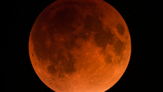 eclissi totale di Luna