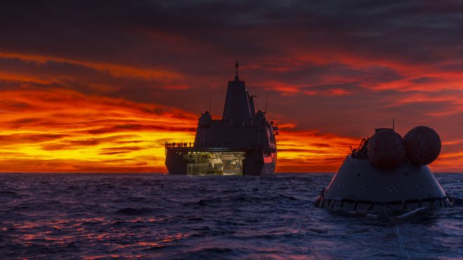 Orion al tramonto. Credit: NASA / Tony Grey