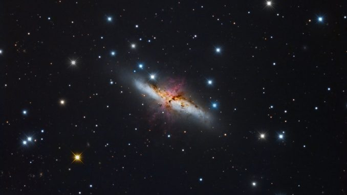 Galassia Sigaro M82